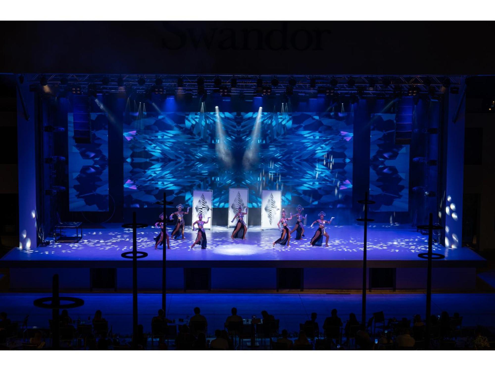 Hotel Swandor & -